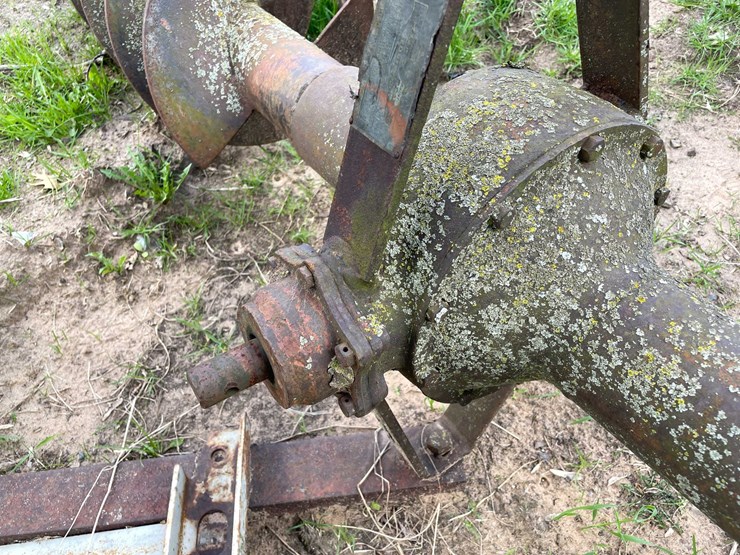 #5611-•-post-hole-digger-image-8