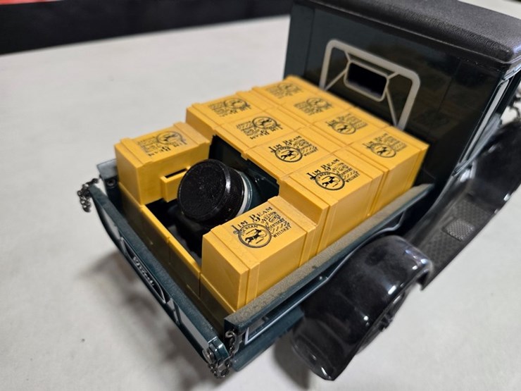 #85-•-jim-beam-1928-29-model-a-pickup-truck-decanter-image-14