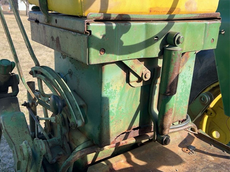 john-deere-720-image-38