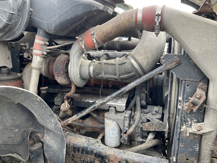 2005-mack-cv713-image-10