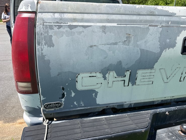 #6-•-1995-chevy-truck-image-19