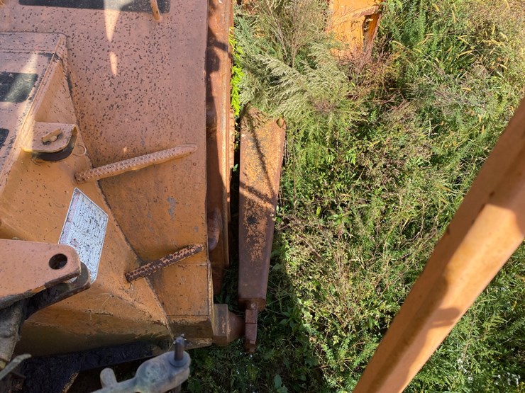 #3-•-390-rex-trash-compactor-image-119