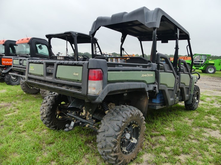 2021-john-deere-855m-s4-image-15