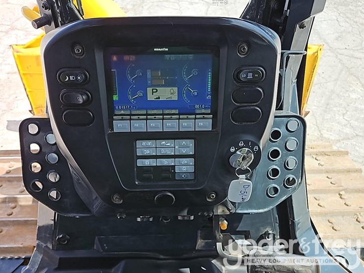 2023-komatsu-d51ex-24-image-35