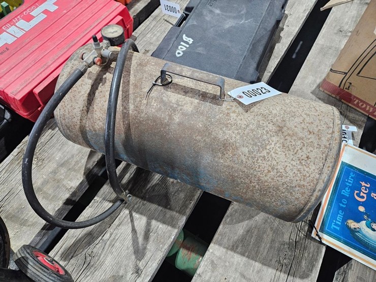 #23-•-portable-air-tank-image-4