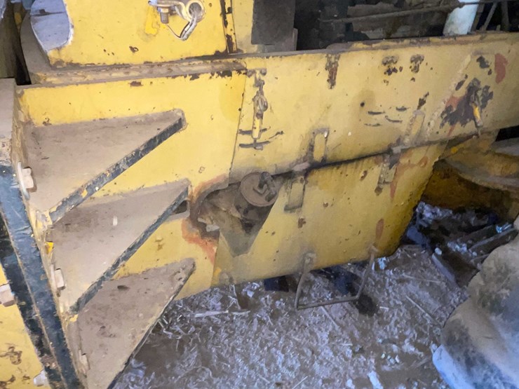 #5557-•-hough-120-payloader-image-36