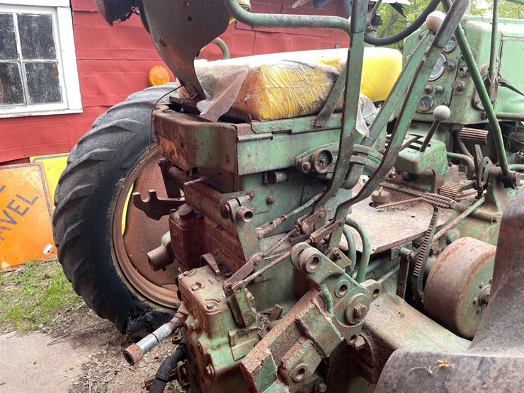john-deere-720-image-17