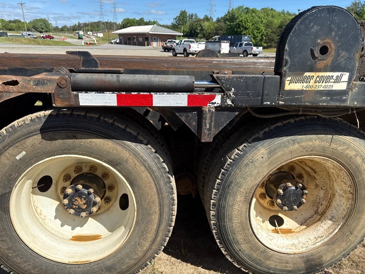 #1-•-2012-mack-roll-off-truck-image-37