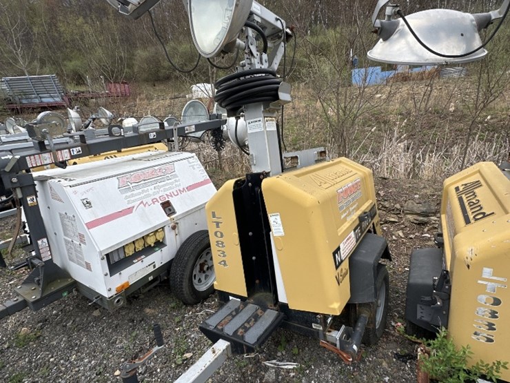 2015-caterpillar-c11-image-1