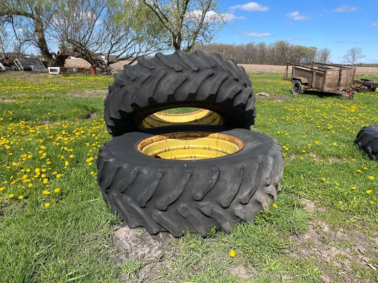 #5588-•-(2)-tractor-tires-image-2