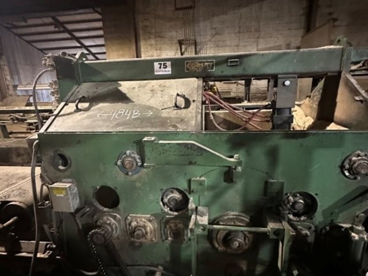 crosby-4-x-40inch-optimizing-edger-with-lewis-scanner-and-controls,-infeed-queing-decks,-14ft-outfee-image-13