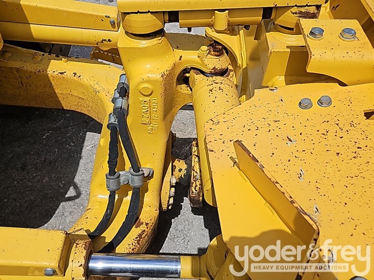 2023-komatsu-d51ex-24-image-17