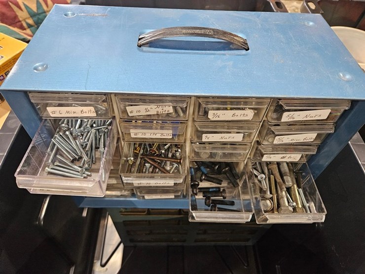 #63-•-lot-of-assorted-fasteners-image-9