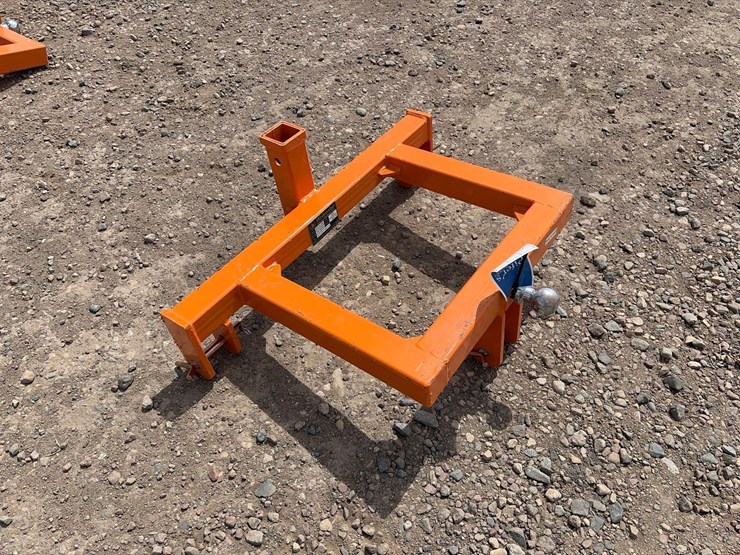 unused-2025-wolverine-quick-coupler-6-3-point-quick-coupler-image-2