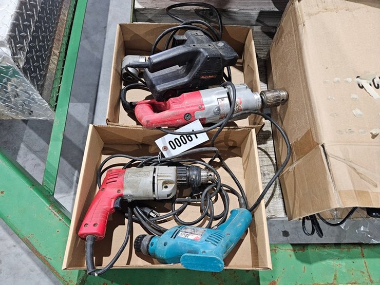#61-•-3-drills-and-a-belt-sander-image-1