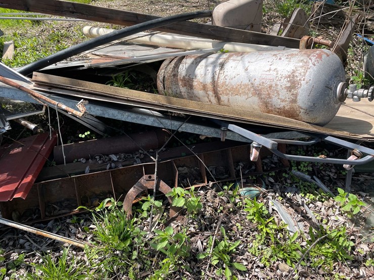 #5599-•-misc.-scrap-metal-&-more-image-15