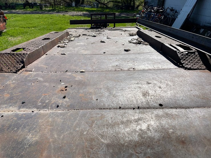 #5574-•-heavy-duty-trailer-image-19