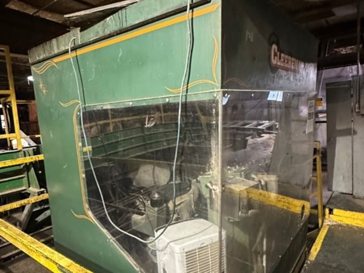 crosby-8inch-x-48inch-top-arbor-thin-kerf-gang-saw-with-5-x-18ft-infeed-powered-rolls,-cant-position-image-12