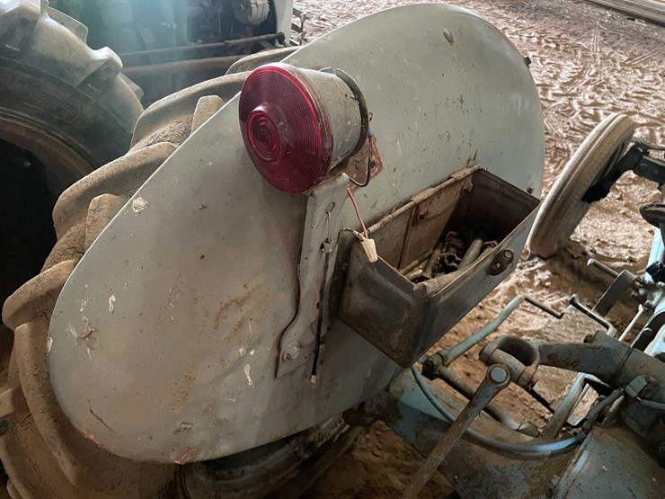 ford-tractor-image-30