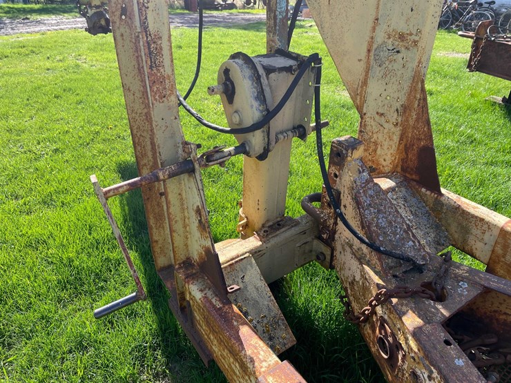 #5576-•-gooseneck-tilt-bed-trailer-image-14