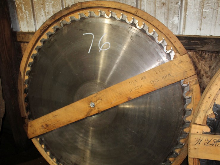 56"-circle-saw-image-1
