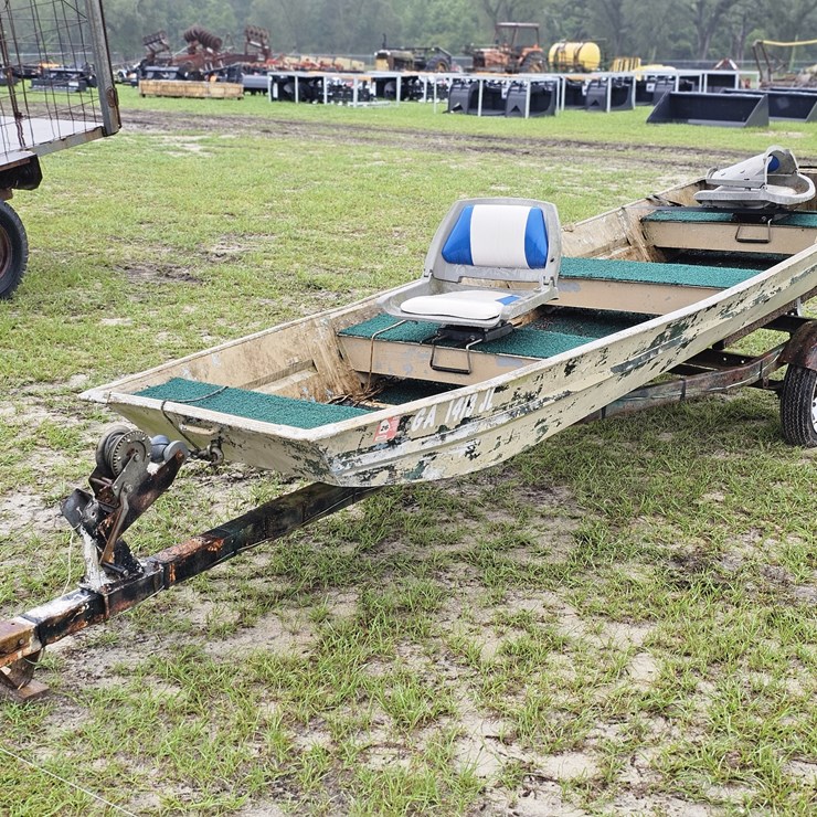 14' Jon Boat w/ Trailer