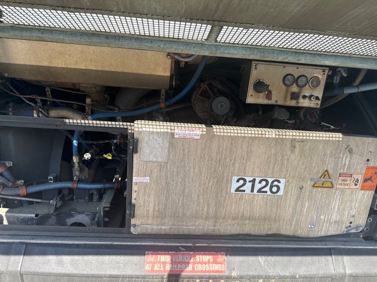2012-gillig-low-floor-image-11