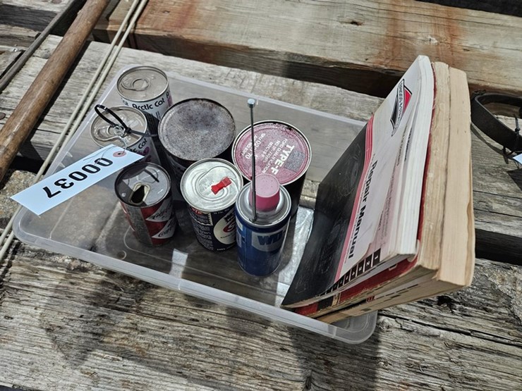 #37-•-box-oil-cans-&-wd-radio-image-1
