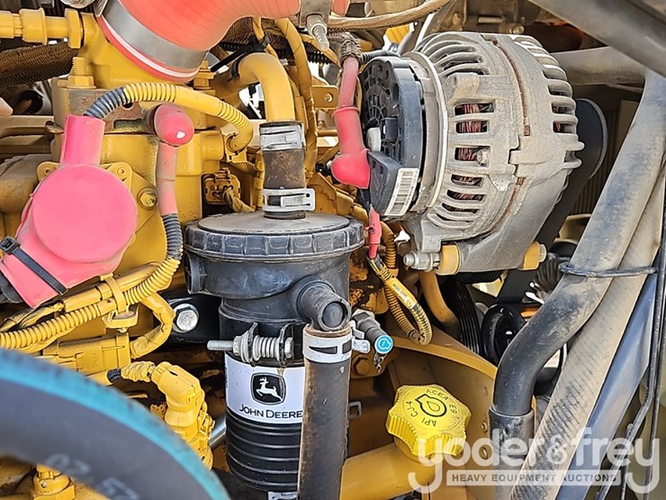 2018-deere-310sl-image-26