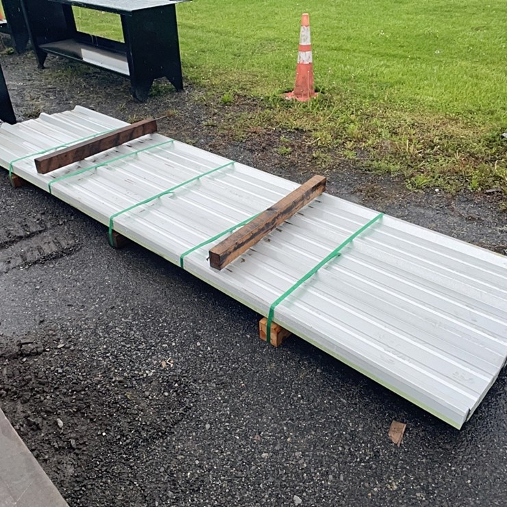 NEW 12FT. LONG MIXED COATING R PANEL NEW SUPPORT EQUIPMENT