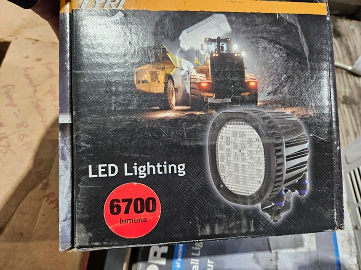 #41-•-2-led-lights-image-4