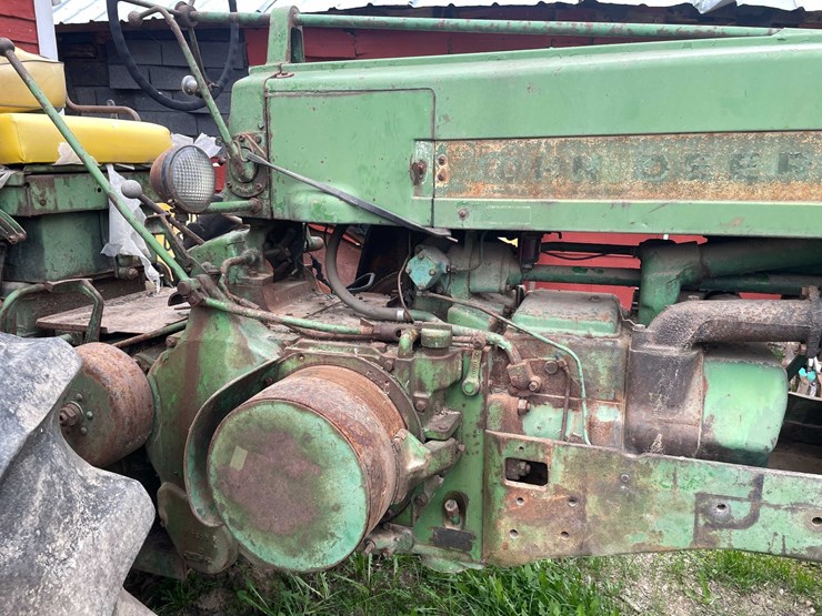 john-deere-720-image-13