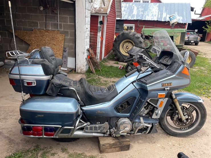 #5573-•-1987-yamaha-venture-motorcycle-image-4