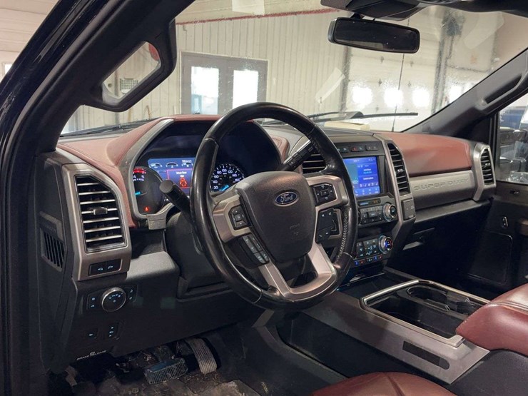 2020-ford-f250-image-16