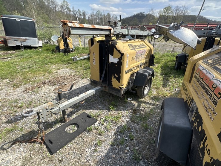 2014-caterpillar-c11-image-1