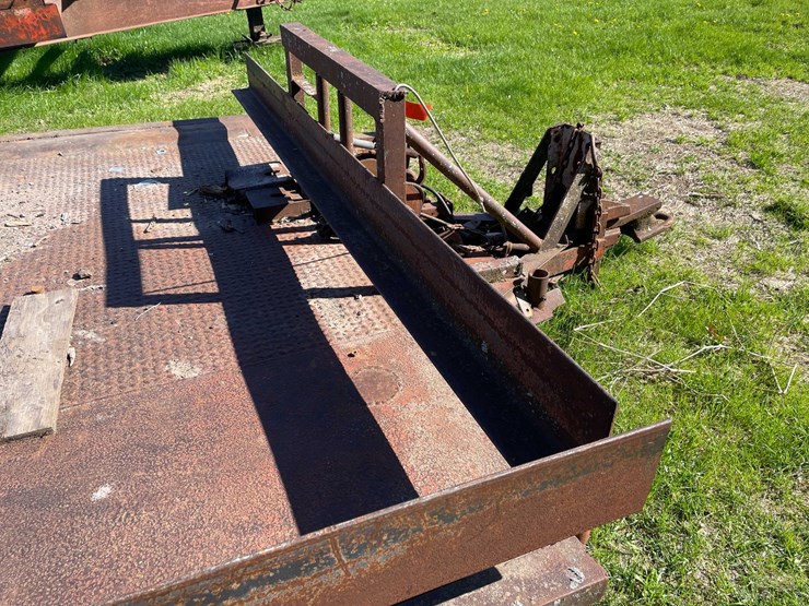 #5574-•-heavy-duty-trailer-image-28