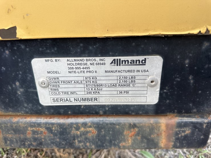 2015-caterpillar-c11-image-4