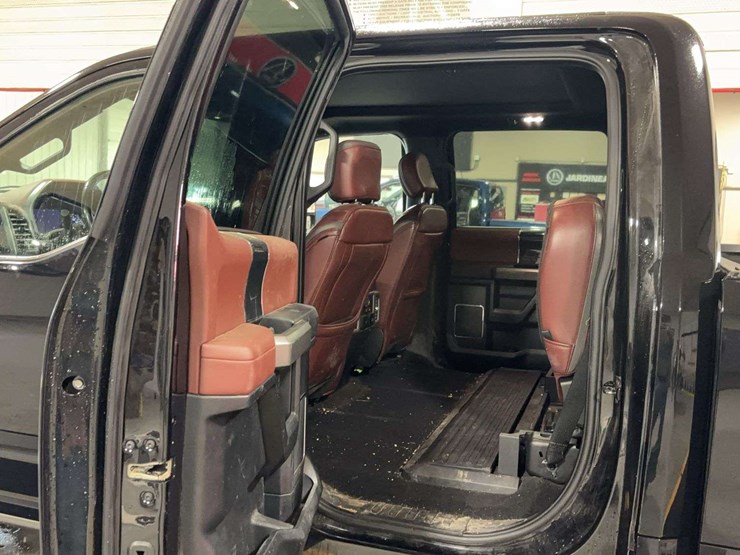2020-ford-f250-image-11