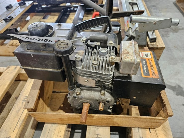 #101-•-tecumseh-gas-engine-image-4