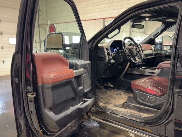 2020-ford-f250-image-10