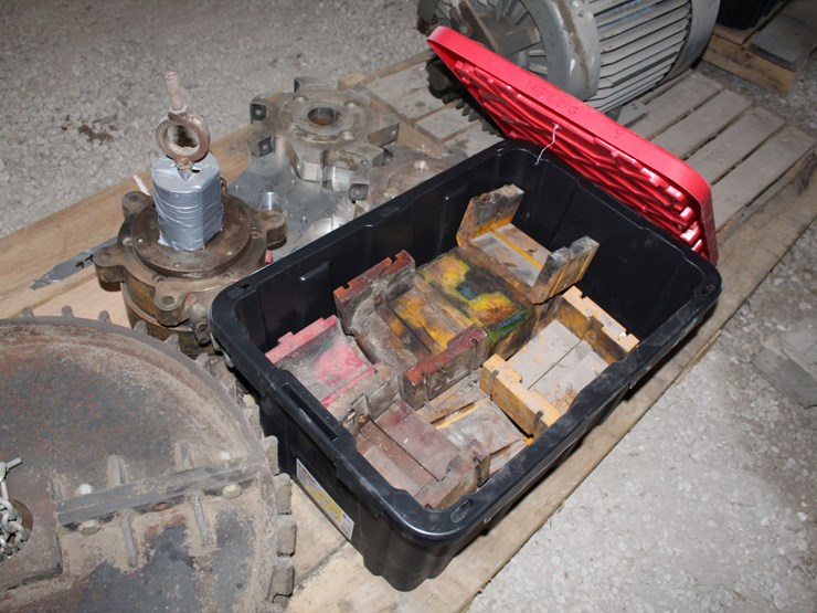 parts-of-c&l-42"-debarker-image-7