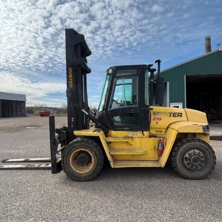 HYSTER H210HD