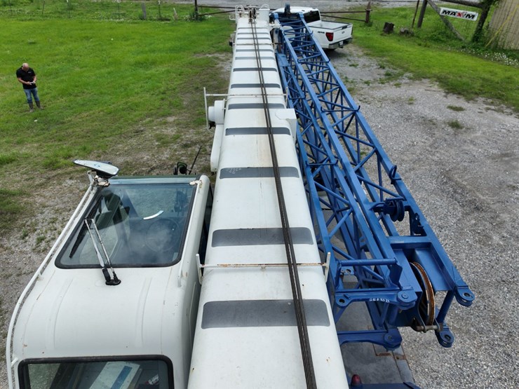 #9999978-•-2012-tadano-gr-550xl-crane-image-41