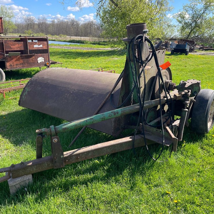 #5578 • John Deere Flail Chopper