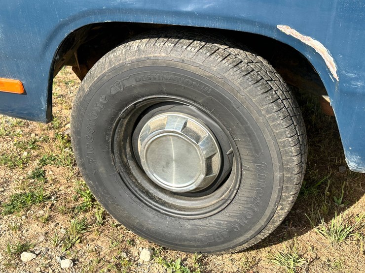 1989-dodge-150-image-24
