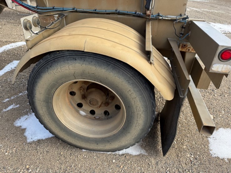 2011-brenner-tank-trailer-image-13