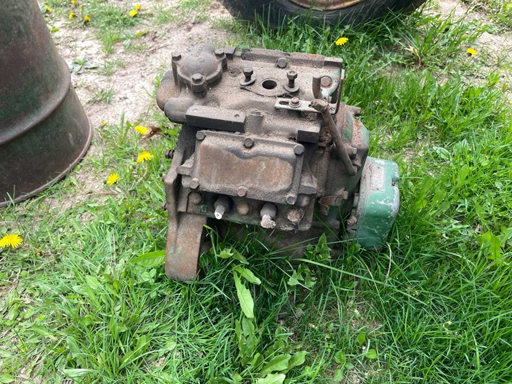 john-deere-720-image-9