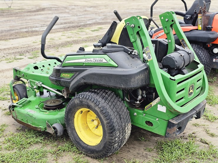john-deere-z925m-image-4
