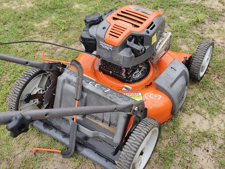 husqvarna-push-mower-image-3