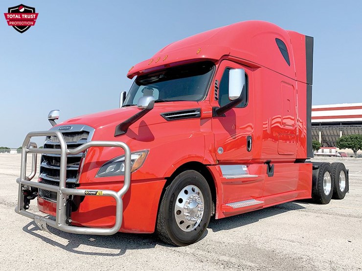 2022-freightliner-cascadia-126-image-1